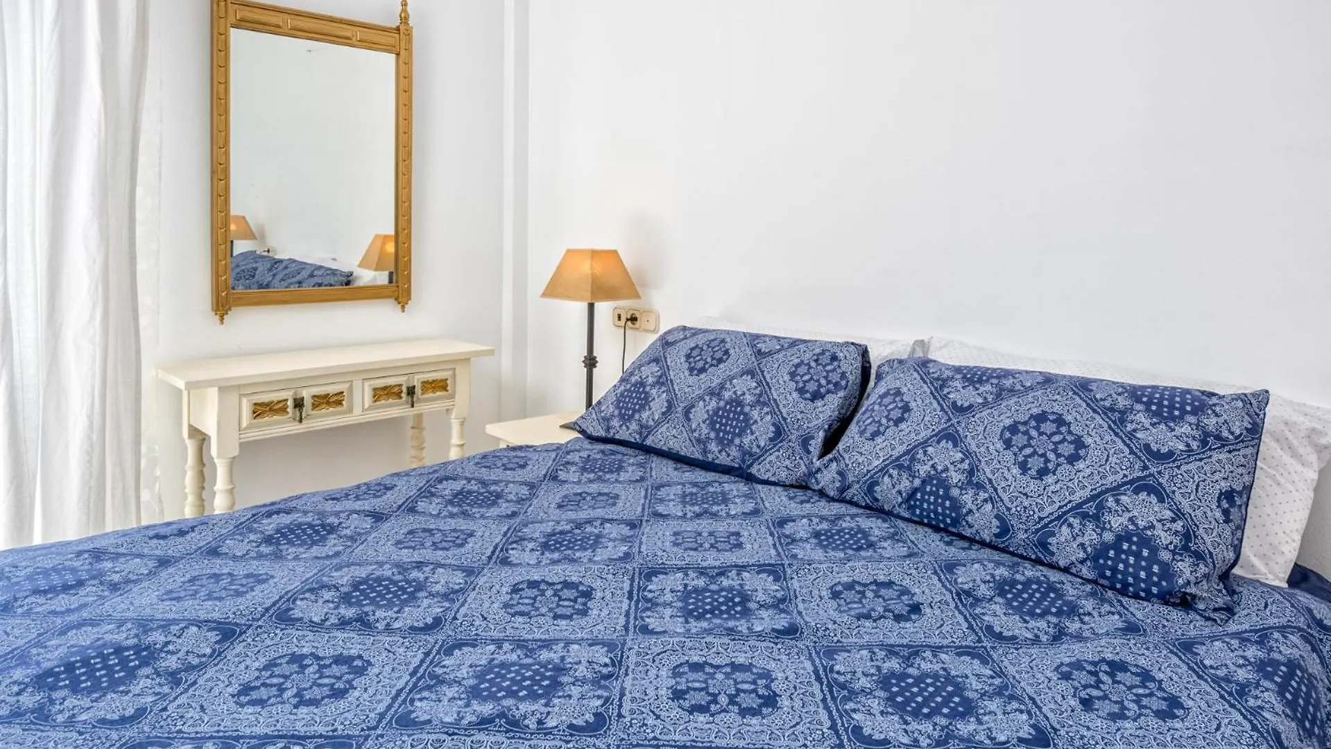 Apartment Castillo Sohail Townhouse Near The Beach By Costarentals - Ref 101 Fuengirola
