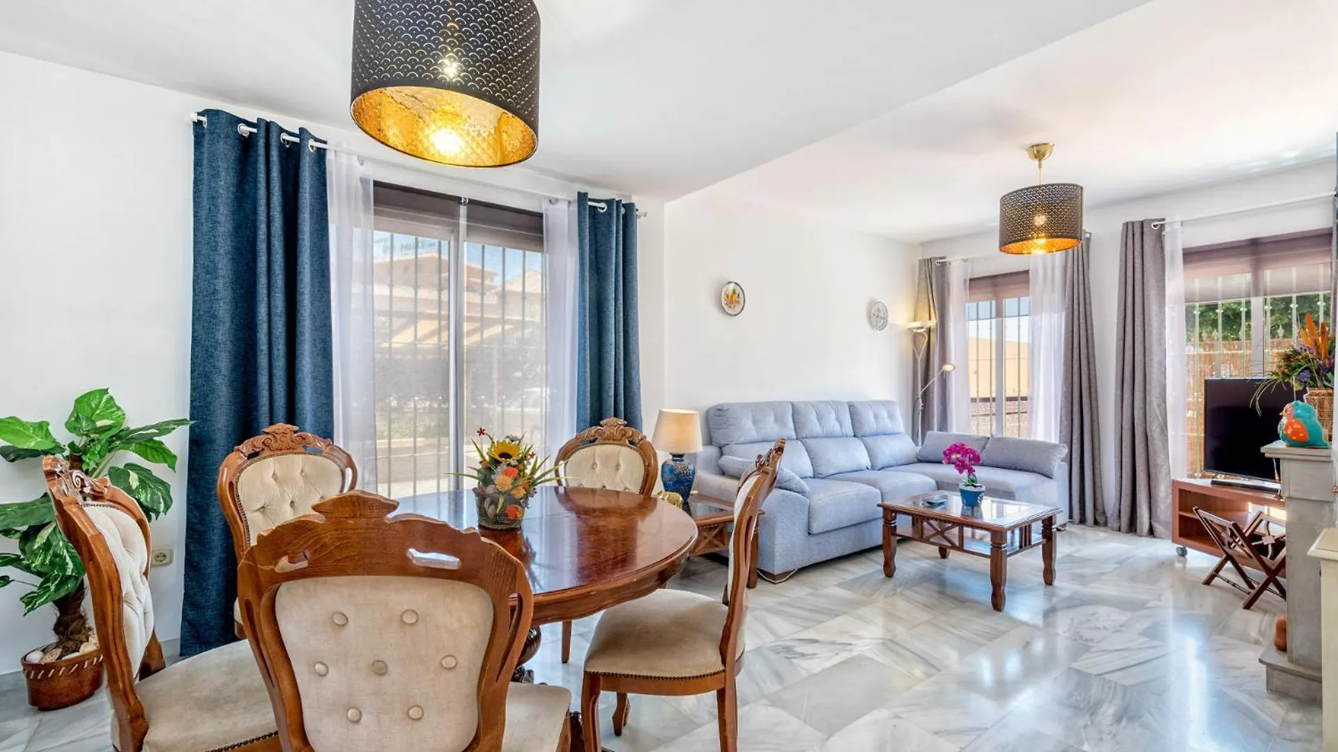 Castillo Sohail Townhouse Near The Beach By Costarentals - Ref 101 Fuengirola